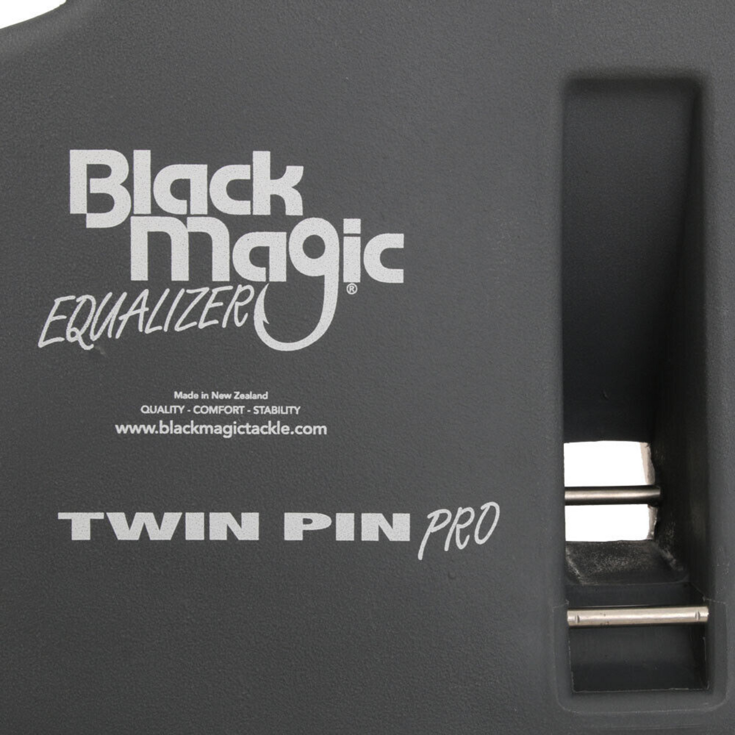 BLACK MAGIC TWIN PIN PRO GIMBAL WITH STANDARD KIT